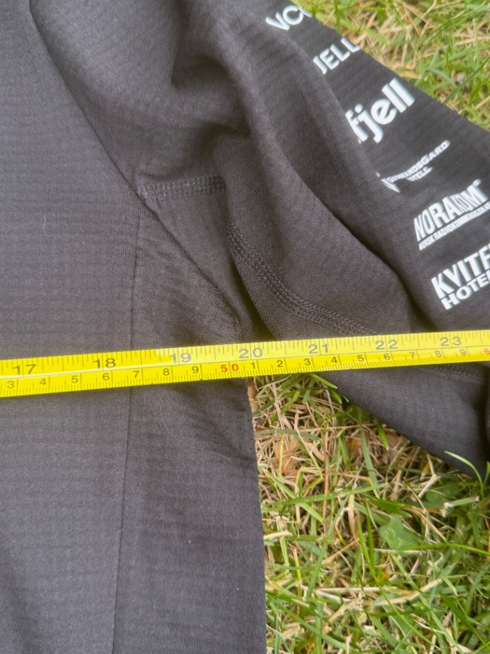 Helly Hansen - FIS World Cup Performance Jacket (Men's) - Black - Picture 6 of 7